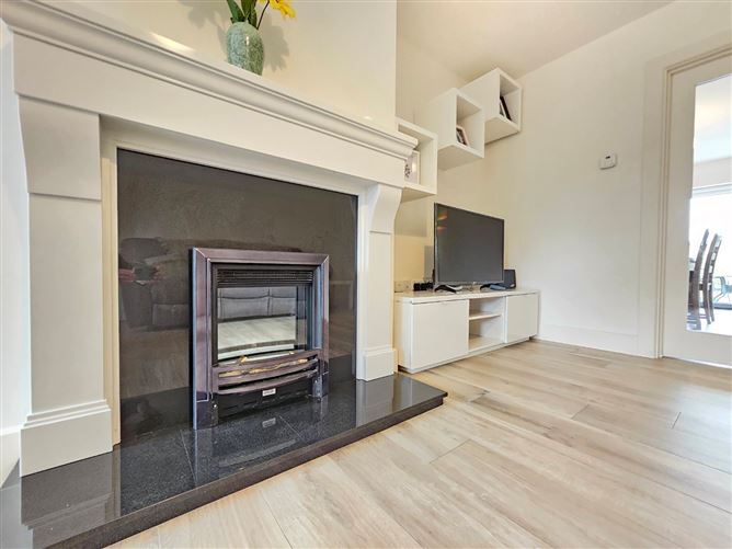 21 Meadow View, Clarecastle, Ennis, Co. Clare