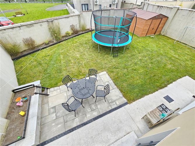 21 Meadow View, Clarecastle, Ennis, Co. Clare