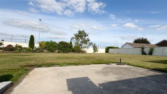 Moate Road, Freshford, Kilkenny