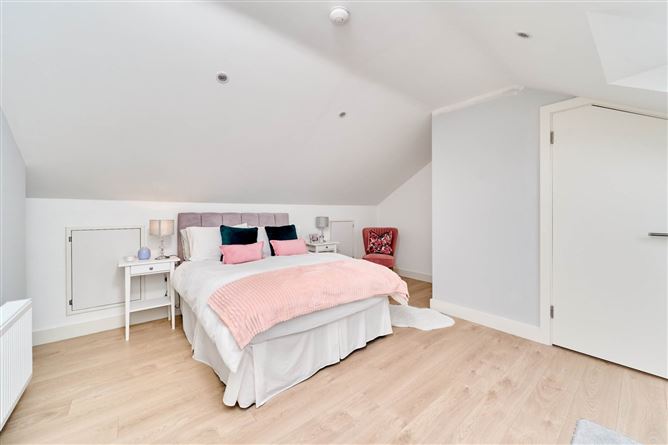 37 The Green, The Paddocks, Hansfield Wood, Dublin 15, County Dublin