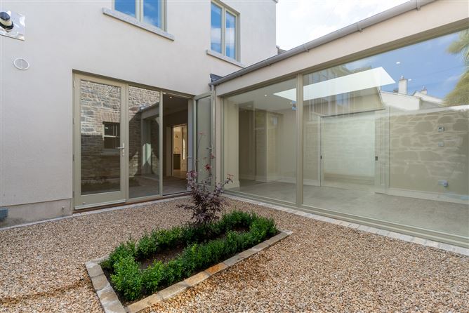 Wellington Lane  , Ballsbridge, Dublin 4