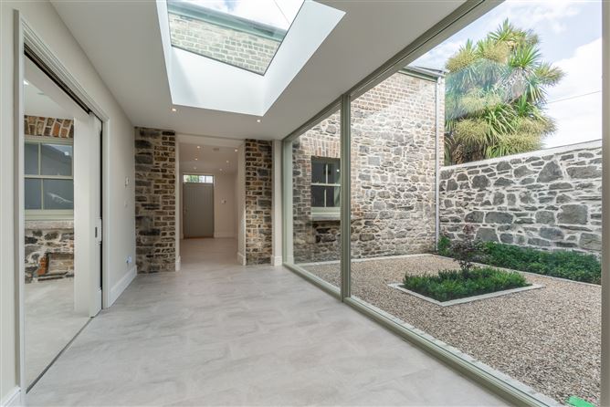 Wellington Lane  , Ballsbridge, Dublin 4