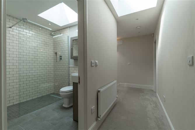 Wellington Lane  , Ballsbridge, Dublin 4