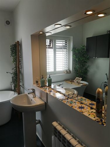 Photo 11 of 14 — Beautiful Bungalow, Female only, Swords, Co. Dublin