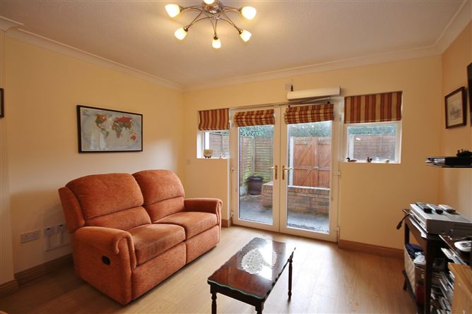 28 Kings Hall, Chapelizod, Dublin 20