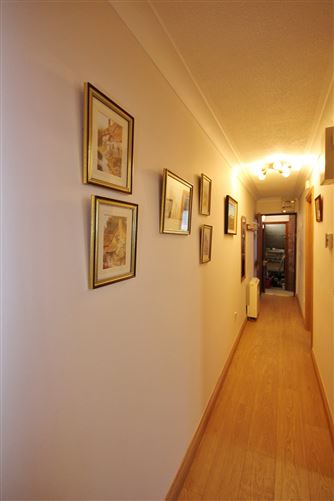 28 Kings Hall, Chapelizod, Dublin 20
