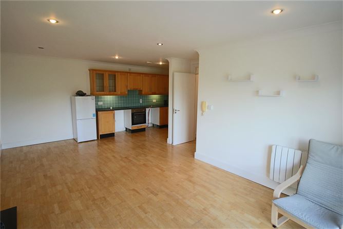 7 The Plaza, Central Park, Carrick-On-Shannon, Co. Leitrim