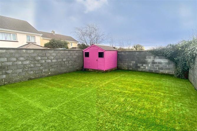 37 Cuirt Na Habhann, Claregalway, Co. Galway