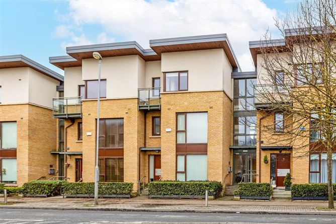 75 Castlegate Way, Adamstown, Lucan, Dublin