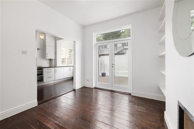https://photos-a.propertyimages.ie/media/1/5/8/4933851/42a22648-ad9c-4cf0-aa00-557ed0a1d017_l.jpg