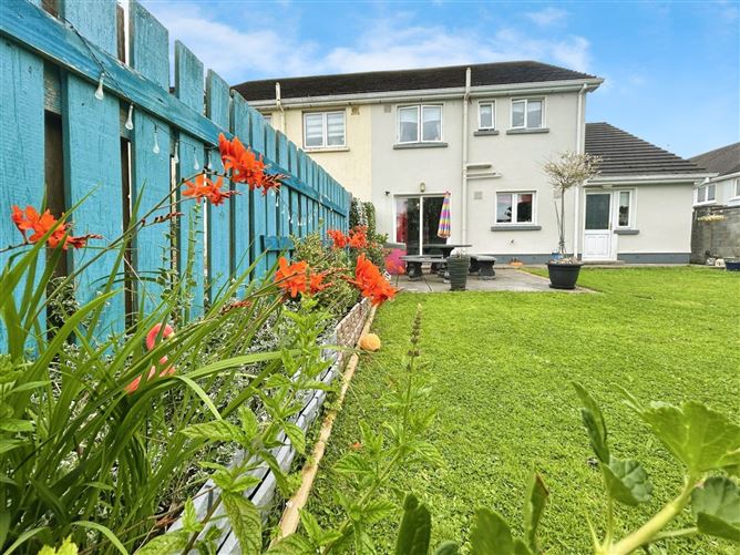 15 Ard Caoin, Gort Road, Ennis, County Clare