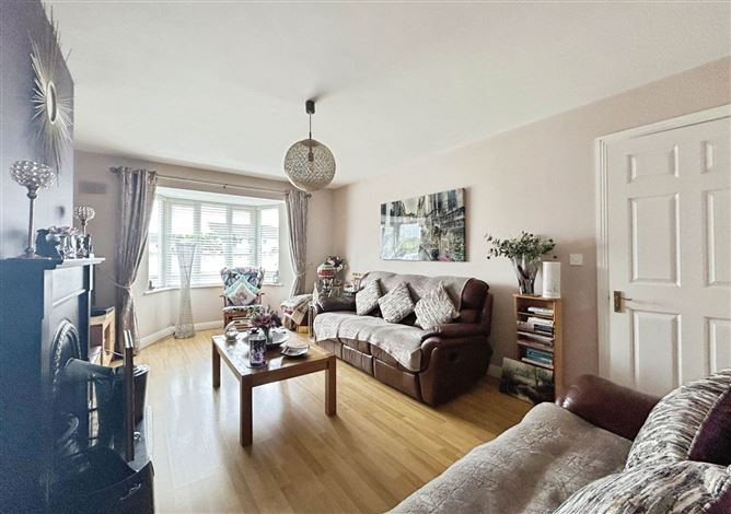 15 Ard Caoin, Gort Road, Ennis, County Clare