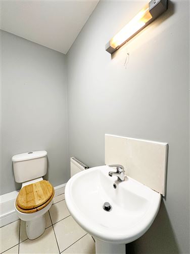 44 Castlegate Grove, Adamstown, Dublin