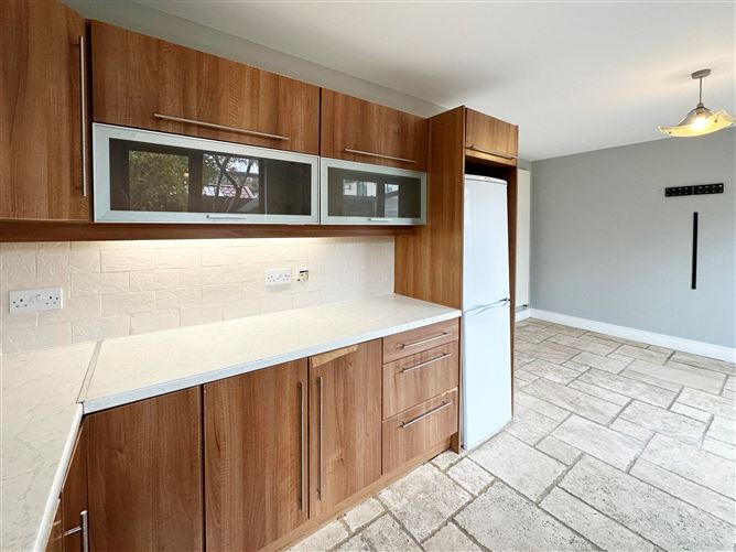 44 Castlegate Grove, Adamstown, Dublin