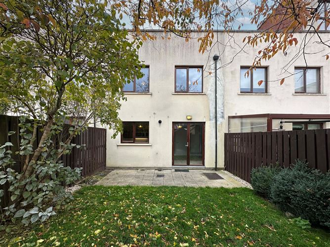 44 Castlegate Grove, Adamstown, Dublin