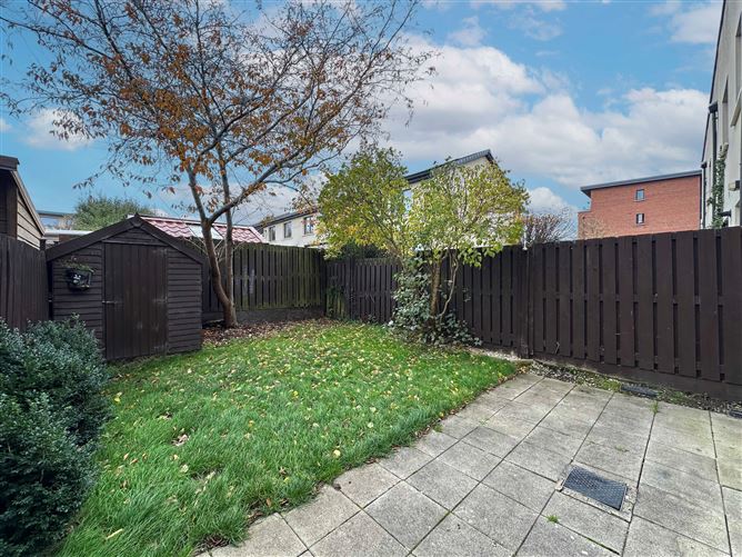 44 Castlegate Grove, Adamstown, Dublin