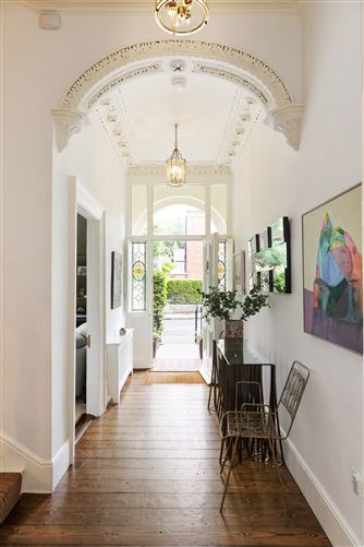 https://photos-a.propertyimages.ie/media/1/5/8/5005851/035d2b5f-8a49-49bb-9aa3-c648de944a25_l.jpg