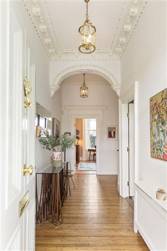 https://photos-a.propertyimages.ie/media/1/5/8/5005851/035d2b5f-8a49-49bb-9aa3-c648de944a25_l.jpg