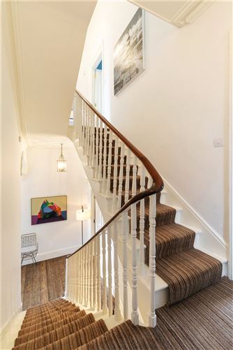 https://photos-a.propertyimages.ie/media/1/5/8/5005851/819ce4f9-2c89-4044-a83e-052b8be4e73d_l.jpg