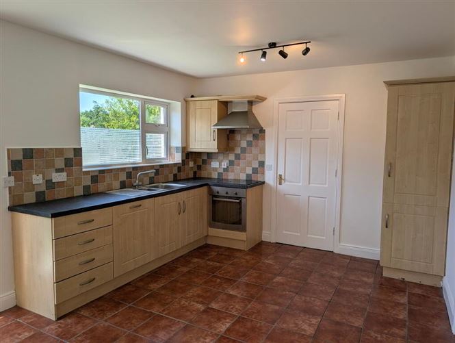 Photo 7 of 27 — 30 Bothar Glas, Ballyconnell, Cavan