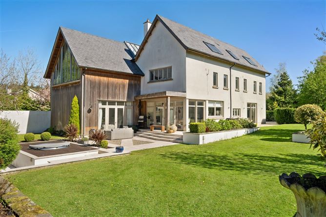 https://photos-a.propertyimages.ie/media/1/5/8/5018851/18ef78ea-bf0b-4747-a630-f23773aa698b_l.jpg