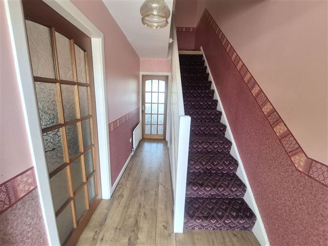 17 Pearse Park, Golden, Co. Tipperary