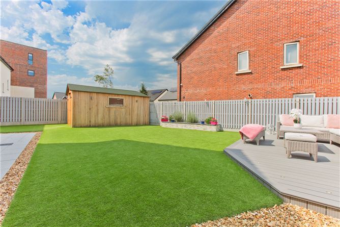 6 Shackleton Manor, Lucan, Co. Dublin