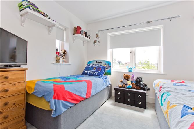 6 Shackleton Manor, Lucan, Co. Dublin