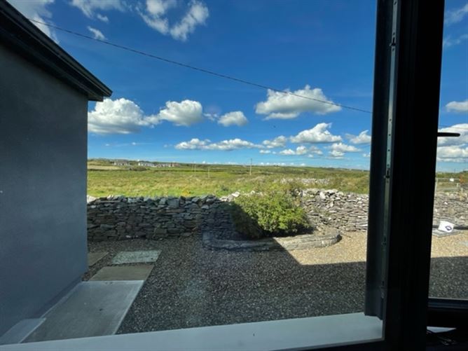Shalom Cahilly, Liscannor, Clare