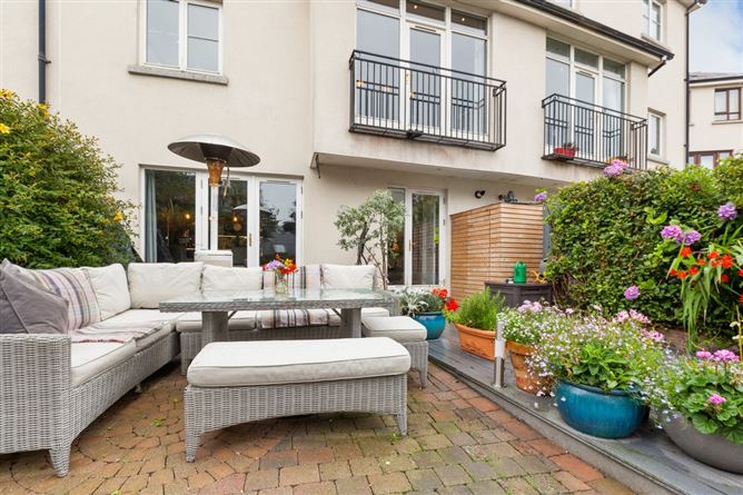 60 The Crescent, Robswall, Malahide,   County Dublin