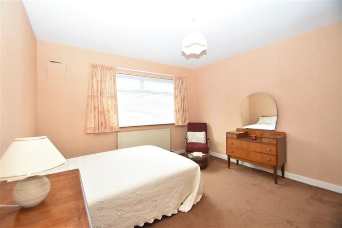 54 Woodbine Park, Raheny, Dublin 5