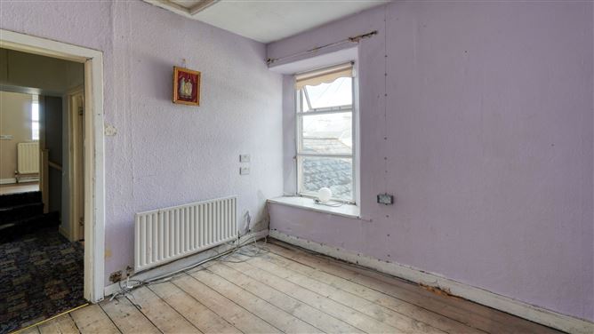 8 Patrick Street, Mountrath, Co. Laois