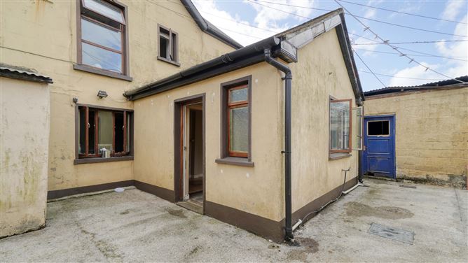 8 Patrick Street, Mountrath, Co. Laois