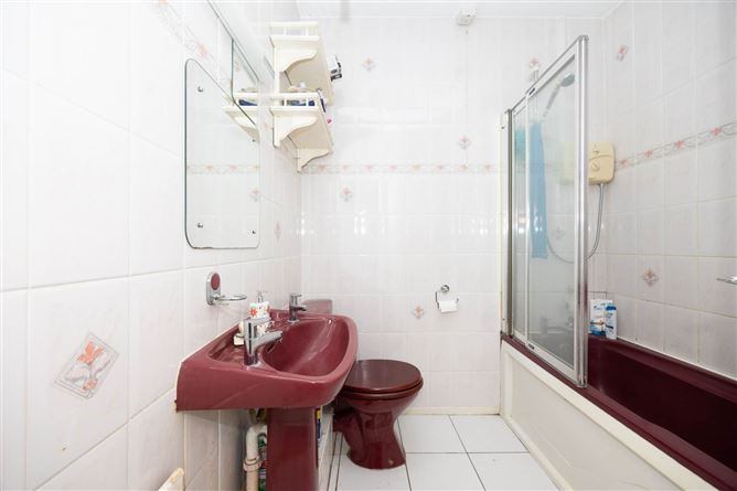 16 Beechwood Downs, Hartstown, Clonsilla, Dublin 15, County Dublin