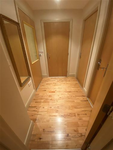 https://photos-a.propertyimages.ie/media/1/5/9/4953951/a31f6e6d-4a4d-44a7-953e-ef89654e911a_l.jpg