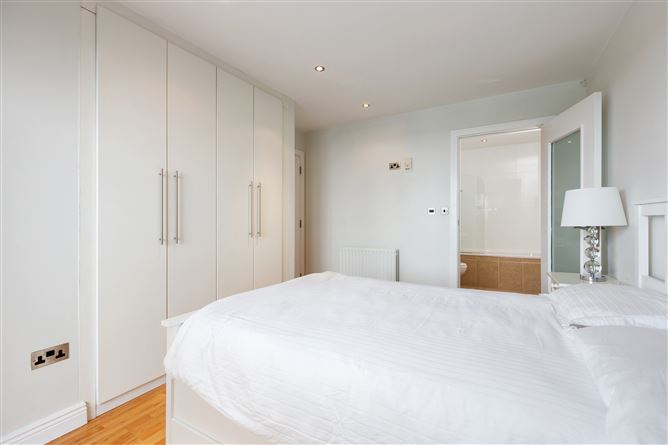 Apt 85 Forbes Quay, Lazer Lane, , Grand Canal Dk, Dublin 2