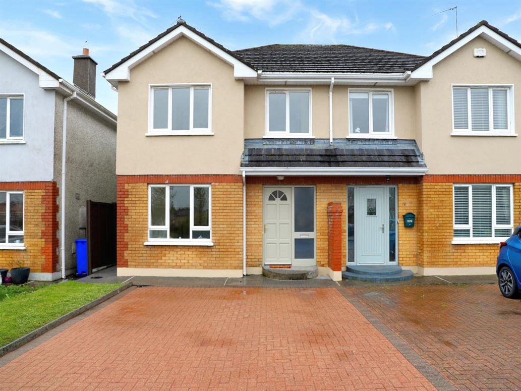 13 Danesfort Drive, Loughrea, Co. Galway