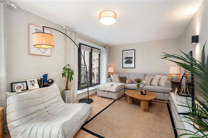 5 Meridian Court, Royal Canal Park, Ashtown, Dublin 15