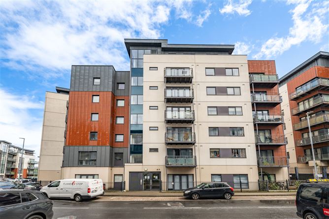 Photo 1 of 13 — 5 Meridian Court, Royal Canal Park, Ashtown, Dublin 15