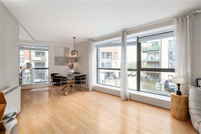 5 Meridian Court, Royal Canal Park, Ashtown, Dublin 15