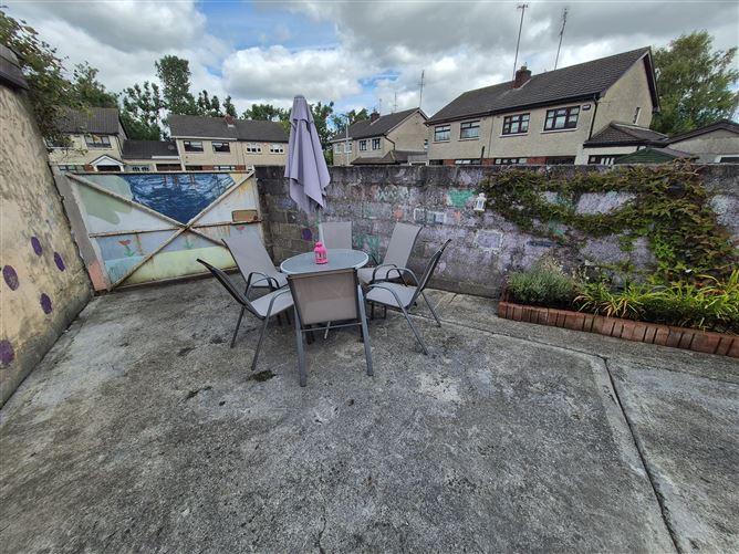 Photo 18 of 19 — 31 Hillbrook Drive, Drogheda, Louth