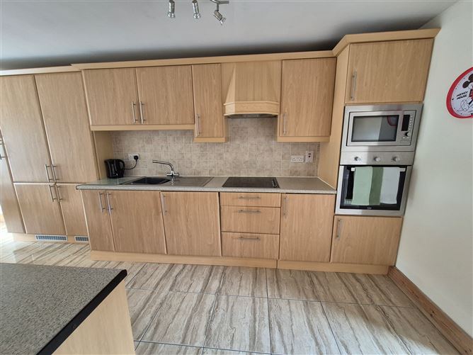 Photo 7 of 19 — 31 Hillbrook Drive, Drogheda, Louth