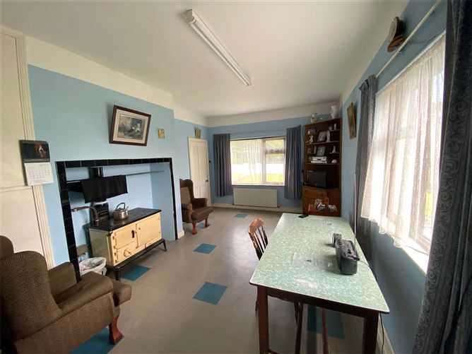 Knockinane West, Kilcummin, Killarney, Co. Kerry