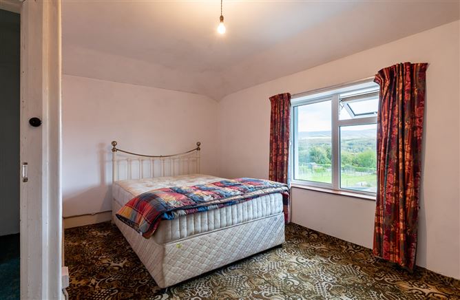 6 Killowen Cottages, Kenmare, Co. Kerry