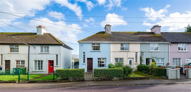 6 Killowen Cottages, Kenmare, Co. Kerry