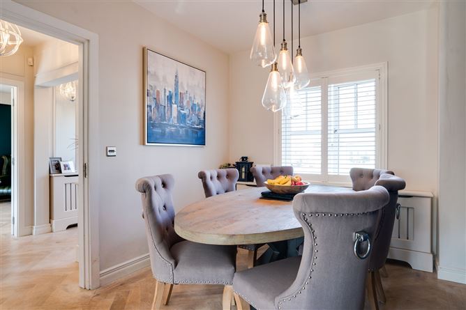 7 The Avenue, St Marnock's Bay, Portmarnock, County Dublin