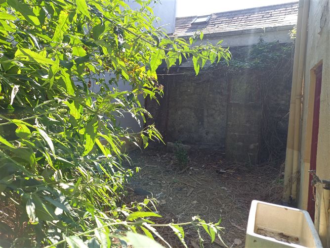 2 Shamrock Place, Blackrock Road, Cork., Blackrock, Cork