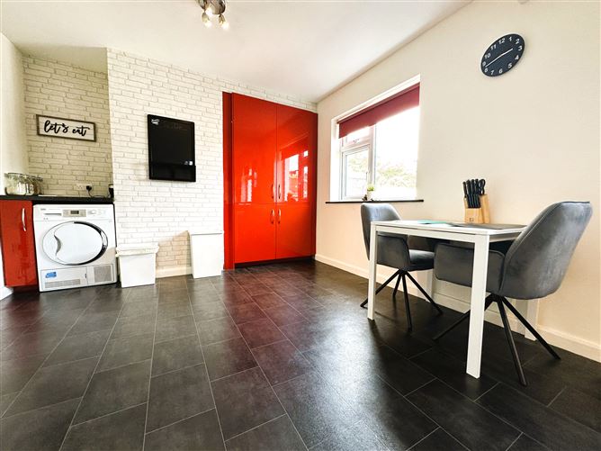 27 Lee Estate, Island Road, Limerick City, Co. Limerick, City Centre (Limerick), Limerick City