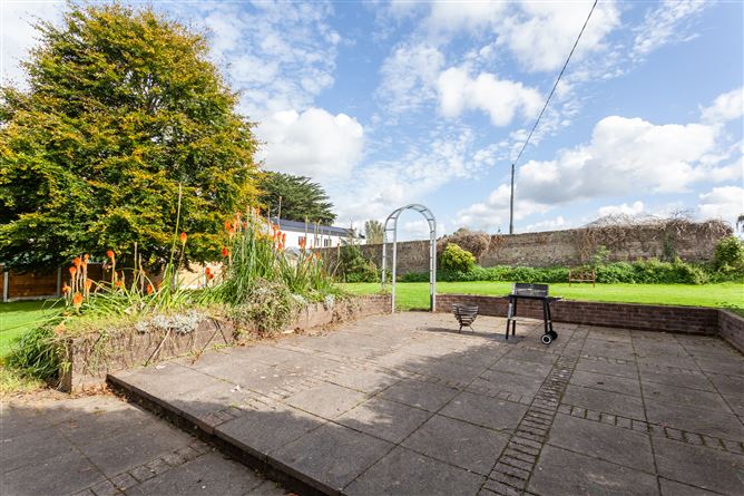 Two Storey Farmhouse on c. 0.7 Acres, Ballinascorney Lower, Bohernabreena, Dublin 24