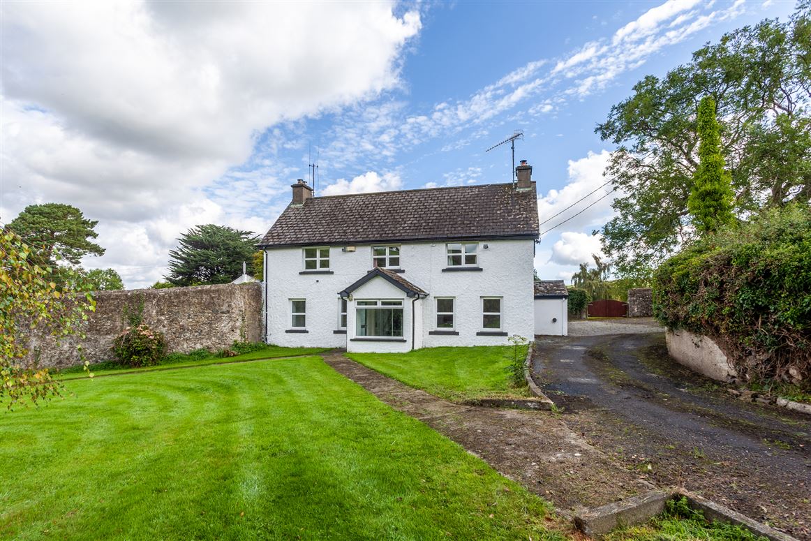Two Storey Farmhouse on c. 0.7 Acres, Ballinascorney Lower, Bohernabreena, Dublin 24